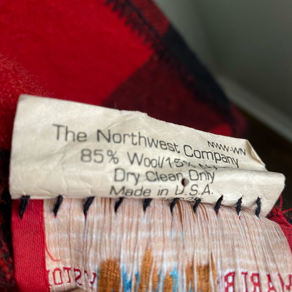Marlboro Country Store Wool Blankey - Picture 3 of 4